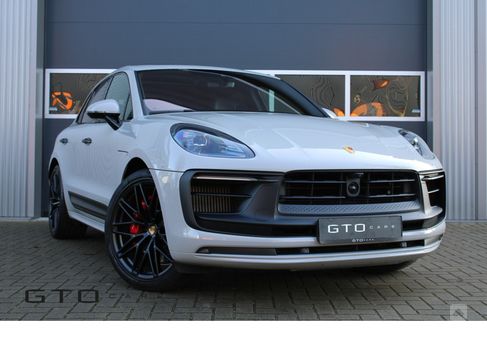 Porsche Macan, 2022