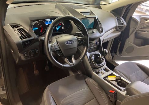 Ford Kuga, 2018