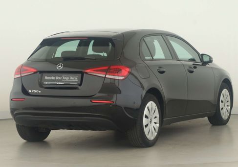 Mercedes-Benz A 250, 2021
