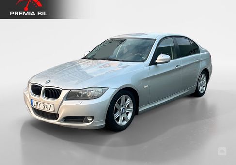 BMW 320, 2010