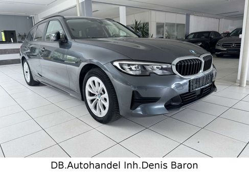 BMW 320, 2020