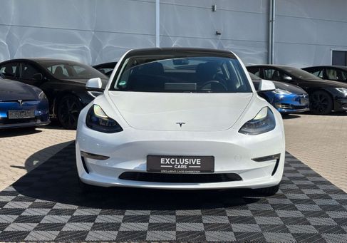 Tesla Model 3, 2021 3