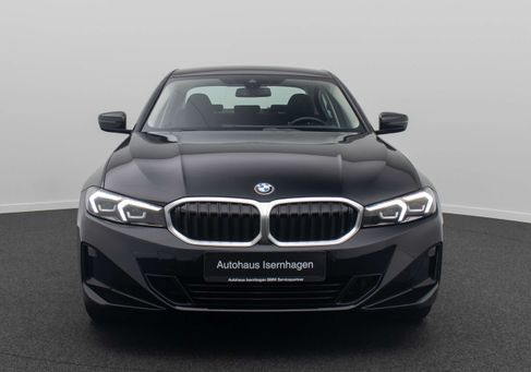 BMW 318, 2024