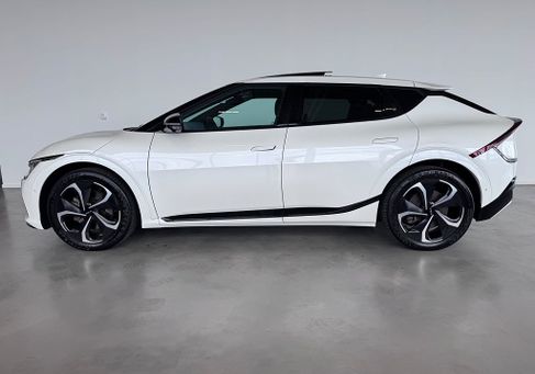 Kia EV6, 2022