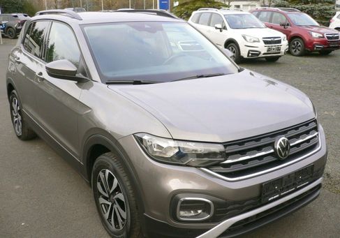 Volkswagen T-Cross, 2021