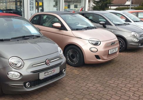 Fiat 500C, 2023