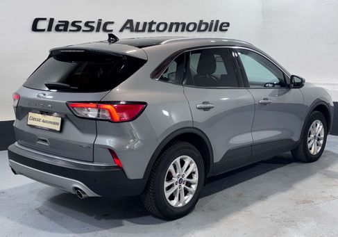 Ford Kuga, 2023