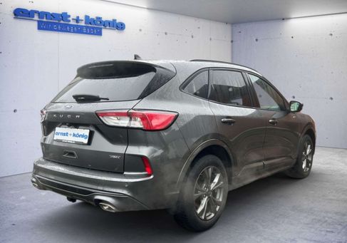 Ford Kuga, 2022