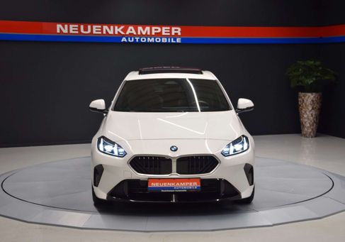 BMW 118, 2025
