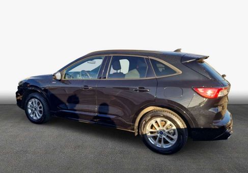Ford Kuga, 2022