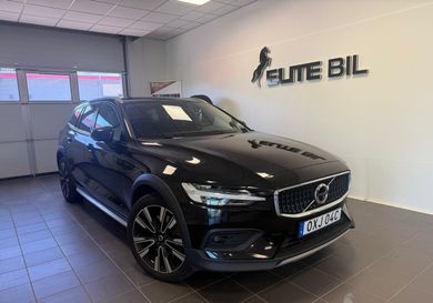 Volvo V60 Cross Country, 2021
