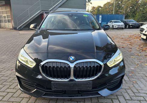BMW 116, 2022 2