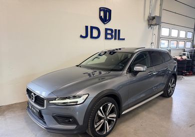 Volvo V60 Cross Country, 2019