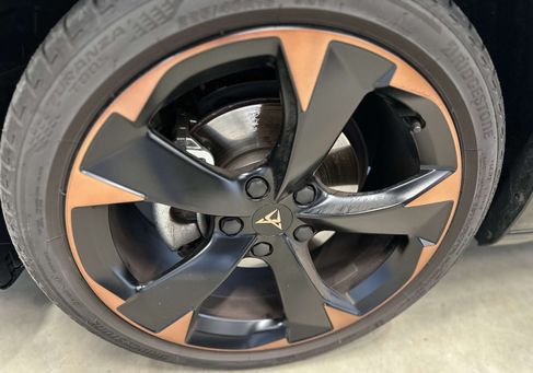 Cupra Leon, 2025