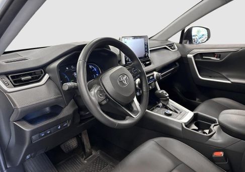 Toyota RAV 4, 2019 3