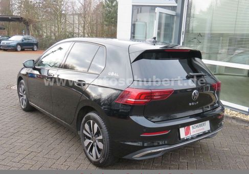 Volkswagen Golf, 2024 3