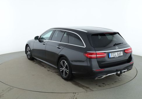 Mercedes-Benz E 220, 2021