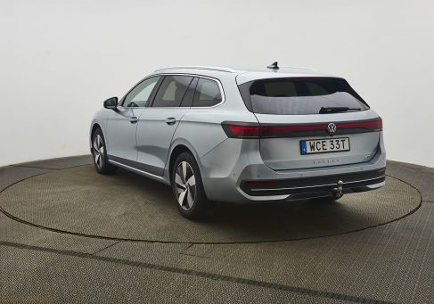 Volkswagen Passat Variant, 2025 2