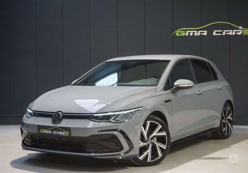 Volkswagen Golf, 2022