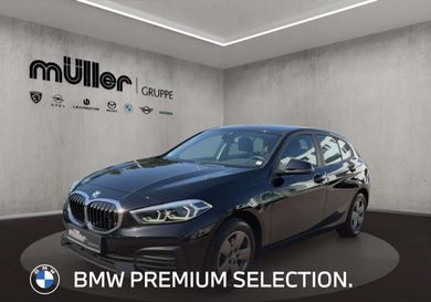 BMW 118, 2022