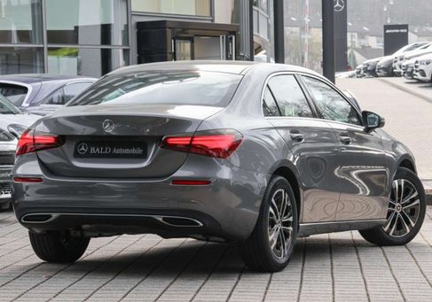Mercedes-Benz A 200, 2024