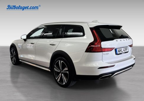 Volvo V60 Cross Country, 2020