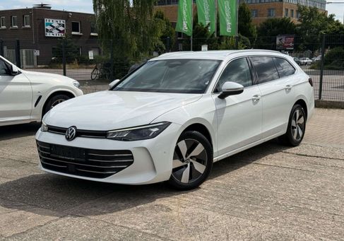 Volkswagen Passat Variant, 2024 2