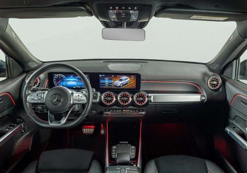 Mercedes-Benz EQB, 2022