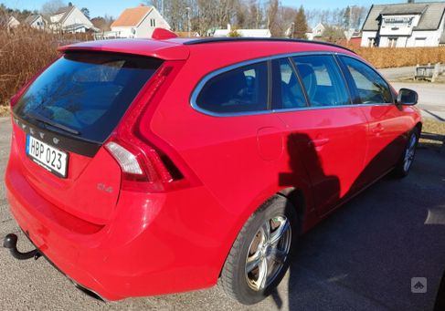 Volvo V60, 2016