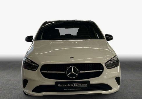 Mercedes-Benz B 200, 2025