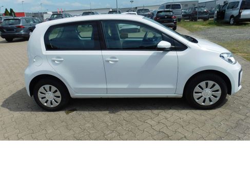 Volkswagen up!, 2023
