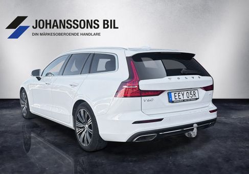 Volvo V60, 2021