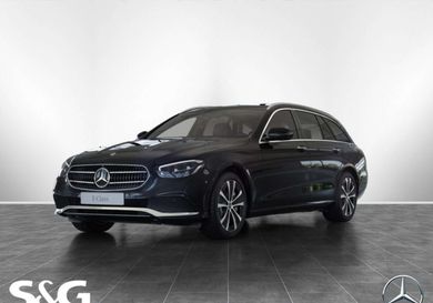 Mercedes-Benz E 300, 2022