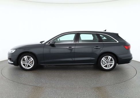 Audi A4, 2023