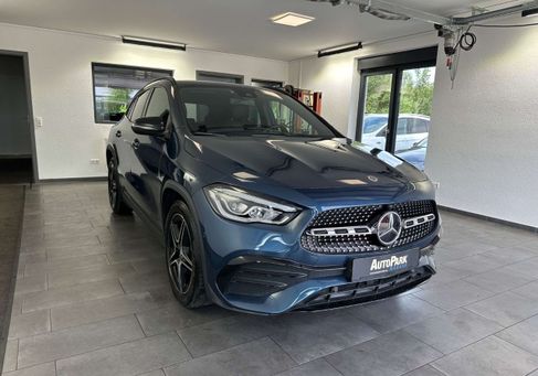 Mercedes-Benz GLA 200, 2021 3