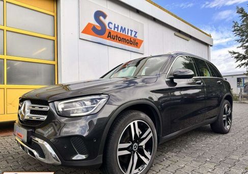 Mercedes-Benz GLC 300, 2021