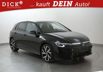 Volkswagen Golf, 2024