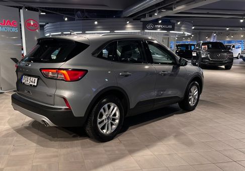 Ford Kuga, 2022