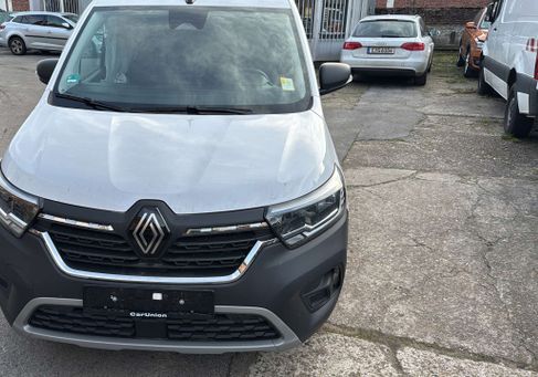 Renault Kangoo, 2025