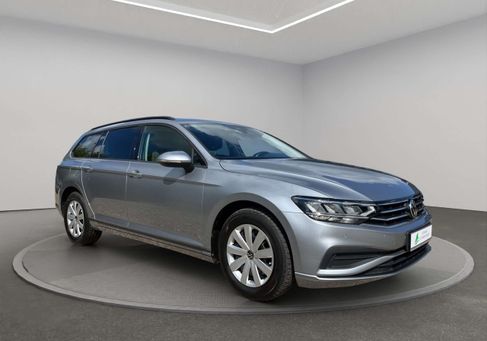 Volkswagen Passat Variant, 2022