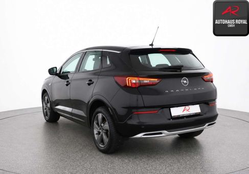 Opel Grandland X, 2024 3