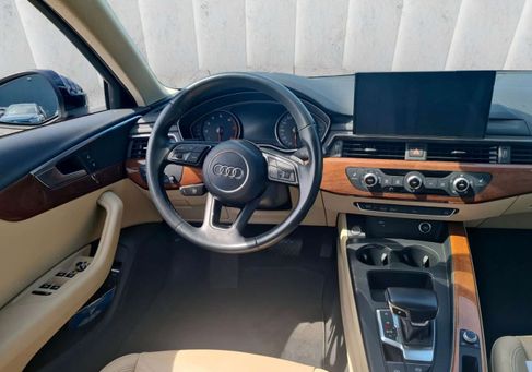 Audi A4, 2021 3