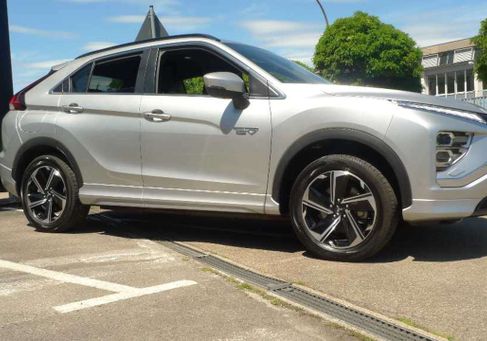 Mitsubishi Eclipse Cross, 2022