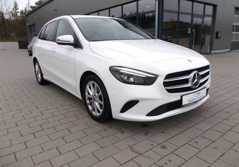 Mercedes-Benz B 180, 2019