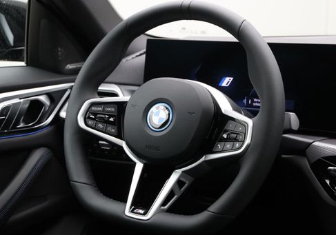 BMW i4, 2025
