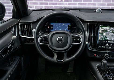 Volvo V90, 2023 3