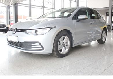 Volkswagen Golf, 2023