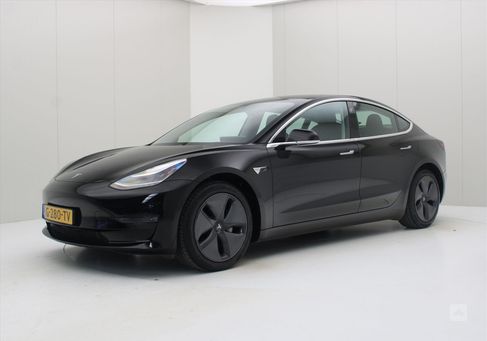 Tesla Model 3, 2019