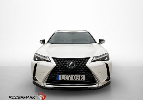 Lexus UX, 2021