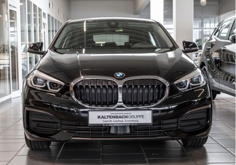 BMW 118, 2023 3